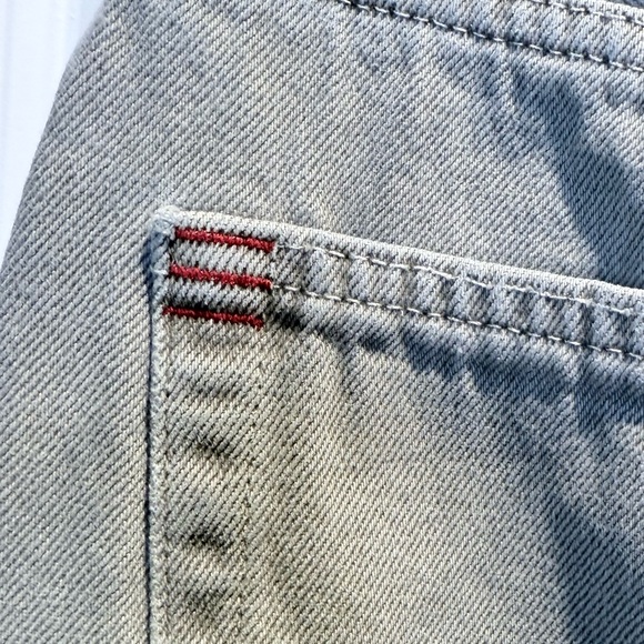 Urban Outfitters BDG light grey mom jeans 100% cotton raw hem - Picture 6 of 9